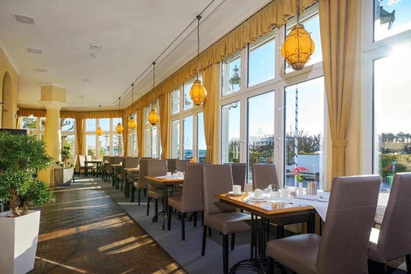 Strand- Und Wellnesshotel Preussenhof ซินโนวิทซ์ ภายนอก รูปภาพ